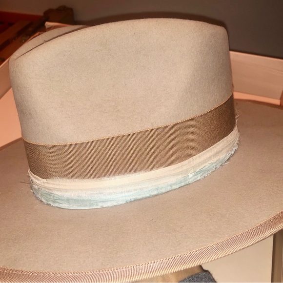 Teressa Foglia BRAND NEW hat - Picture 4 of 9